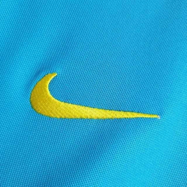Brazil 21/22 Pre-Match Training Shirt - View 5