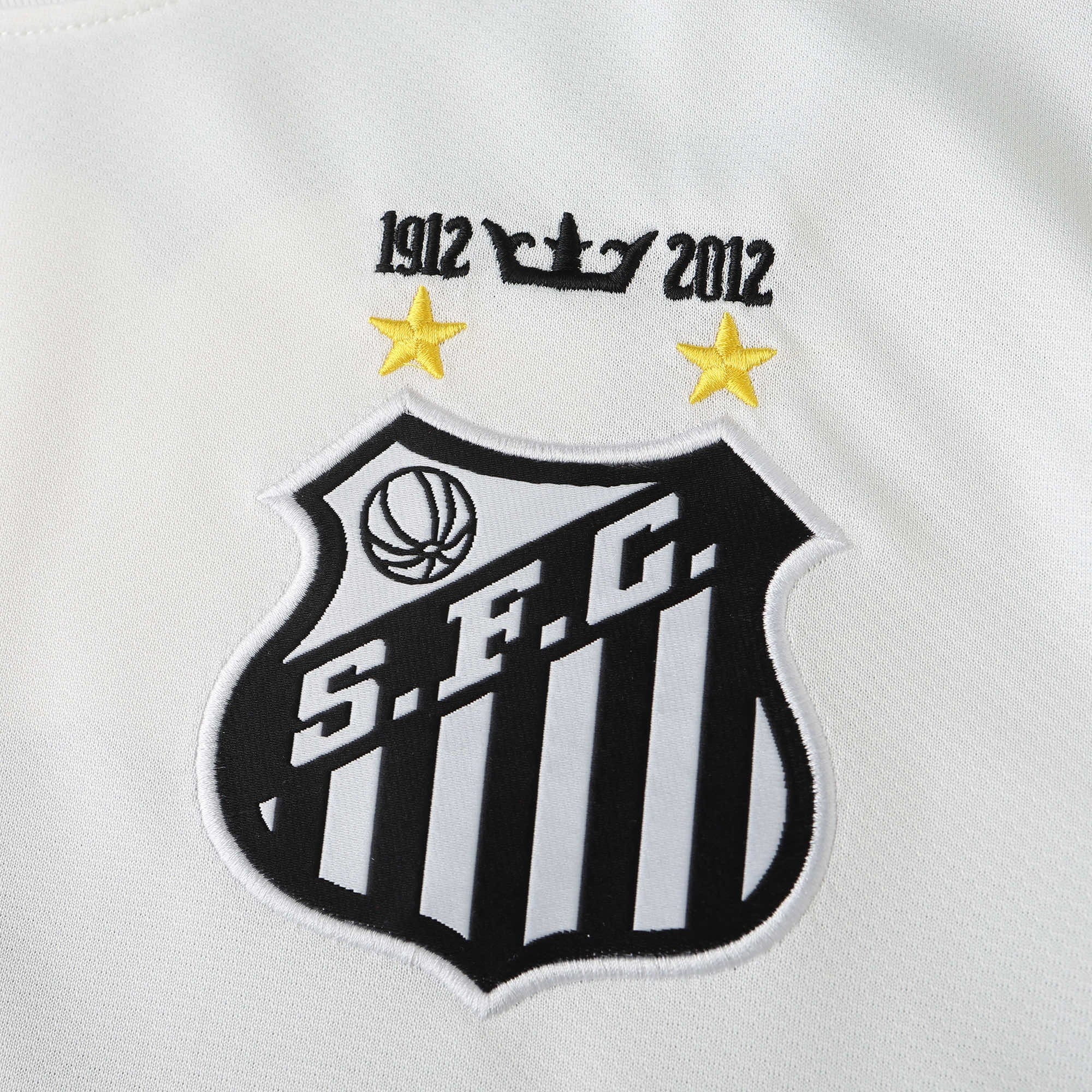 Peixe 2011/12 Retro Home Shirt - View 4