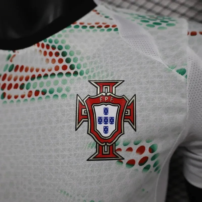 Portugal 25/26 Away Player Shirt - View 8