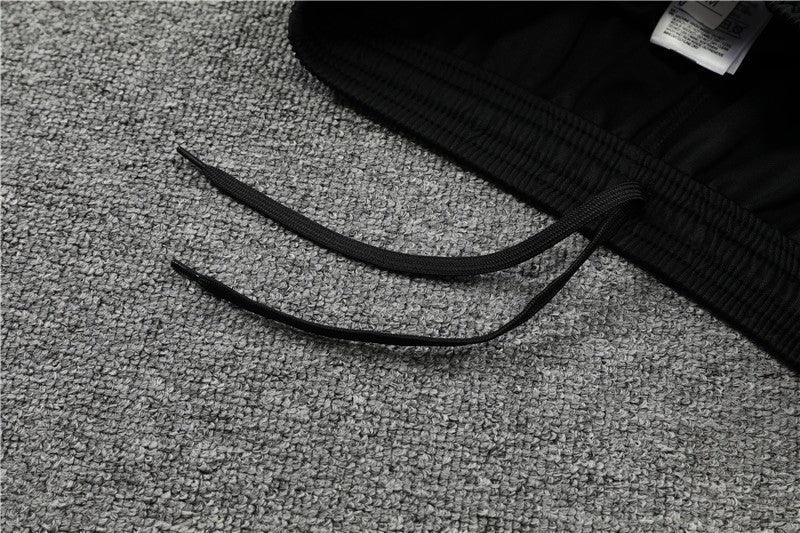 Special Edition Tracksuit Kit - Detail