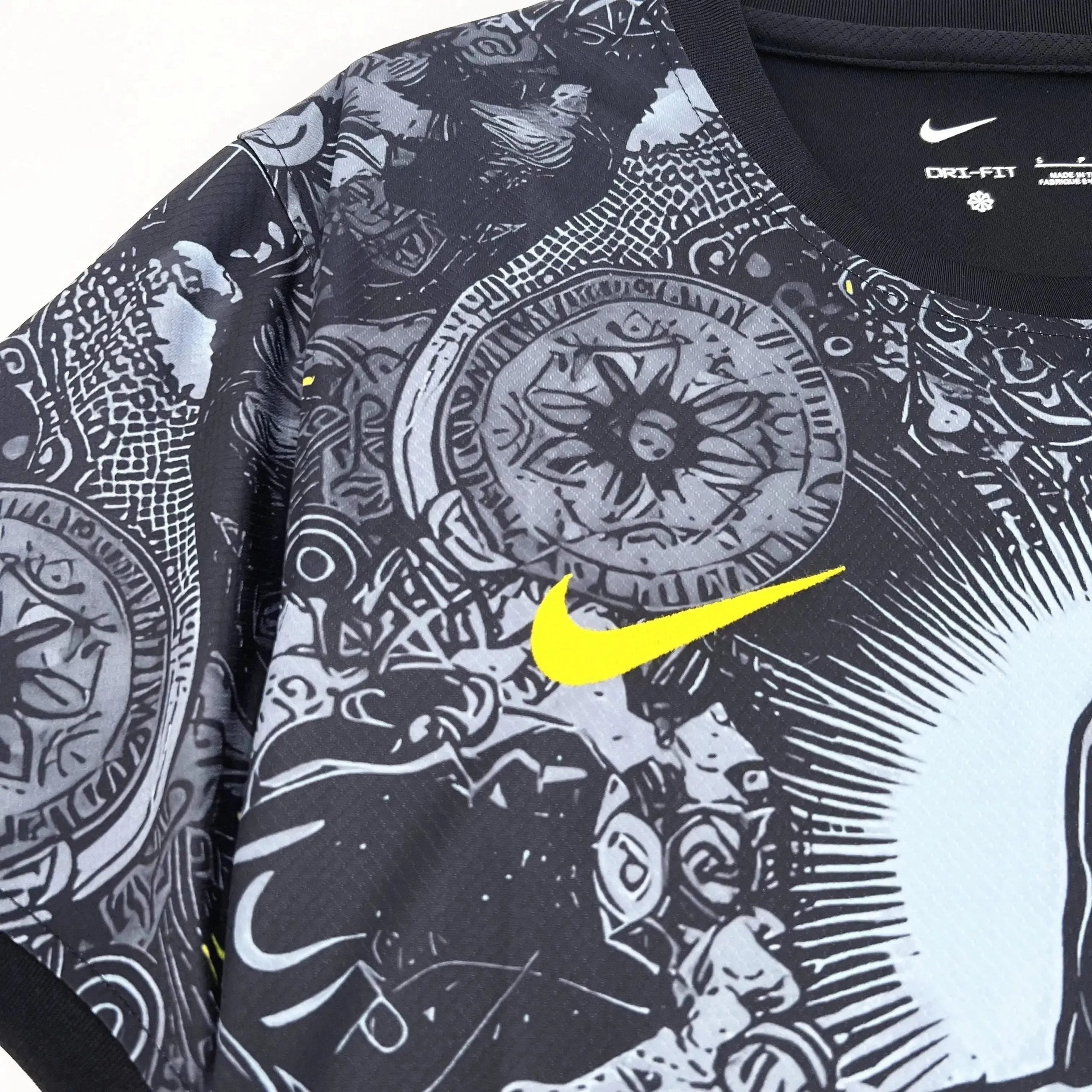 Brazil Cristo Redentor Special Edition Shirt - View 4