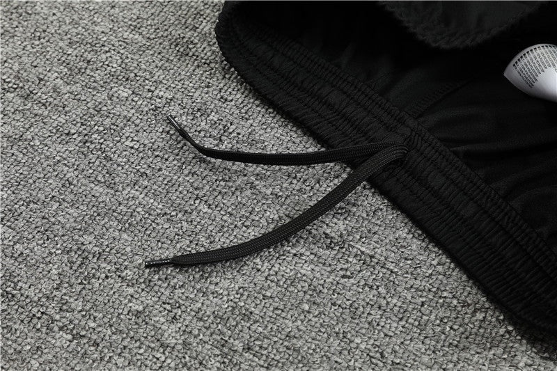 Special Edition Tracksuit Kit - Detail