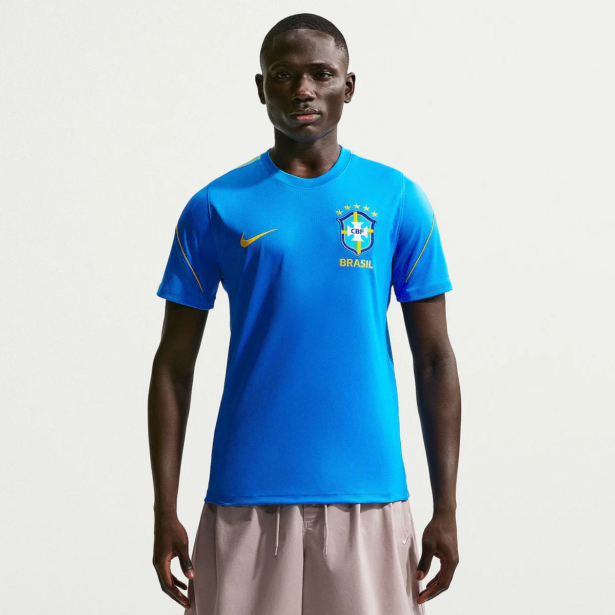 Brazil Top 26/27 Training Shirt - View 3