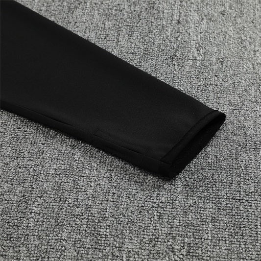 Special Edition Tracksuit Kit - Detail