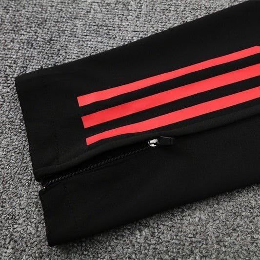 25/26 Tracksuit Kit - Detail