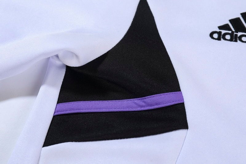 Special Edition Tracksuit Kit - Detail