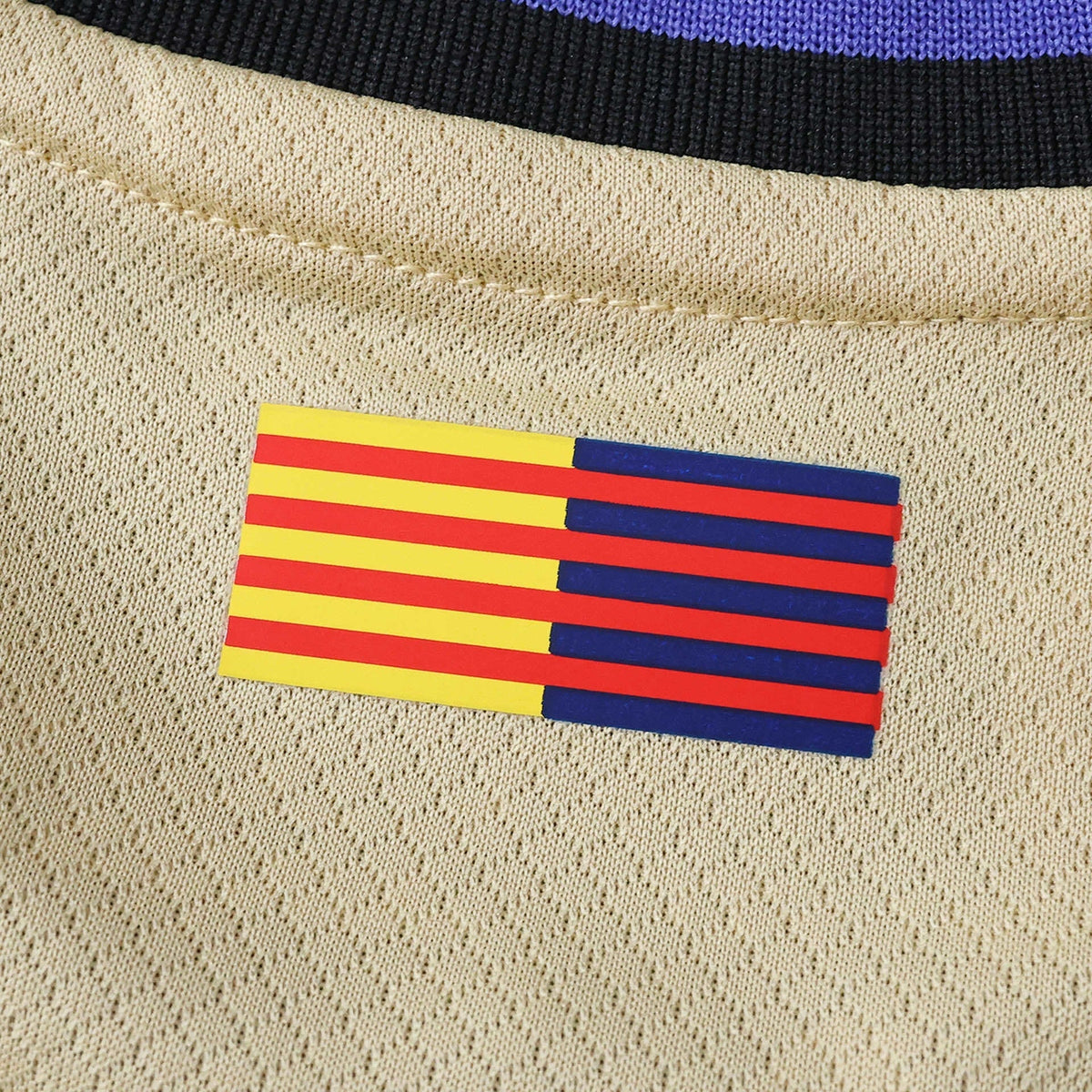 Away 25/26 Kids Shirt Kit - View 5