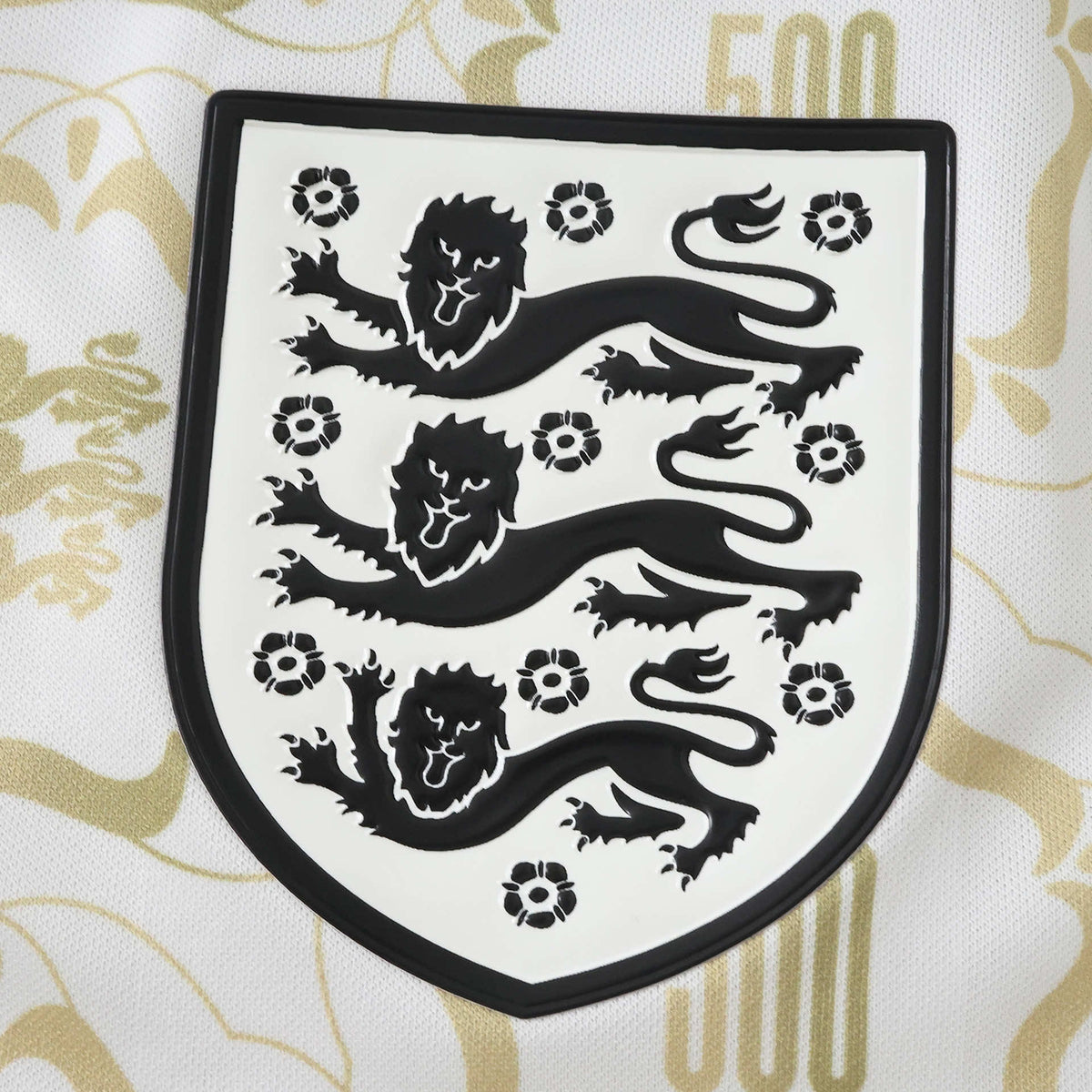 500th Anniversary White 26/27 Men’s Shirt - View 3