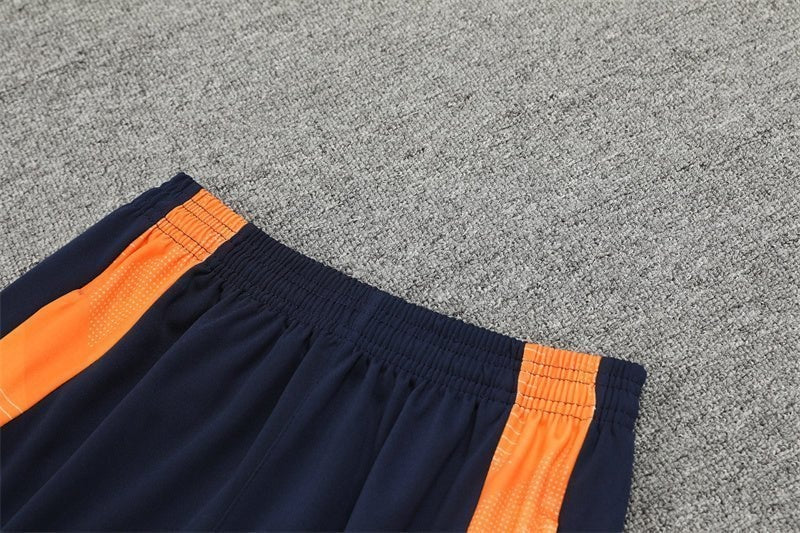 Special Edition Tracksuit Kit - Detail