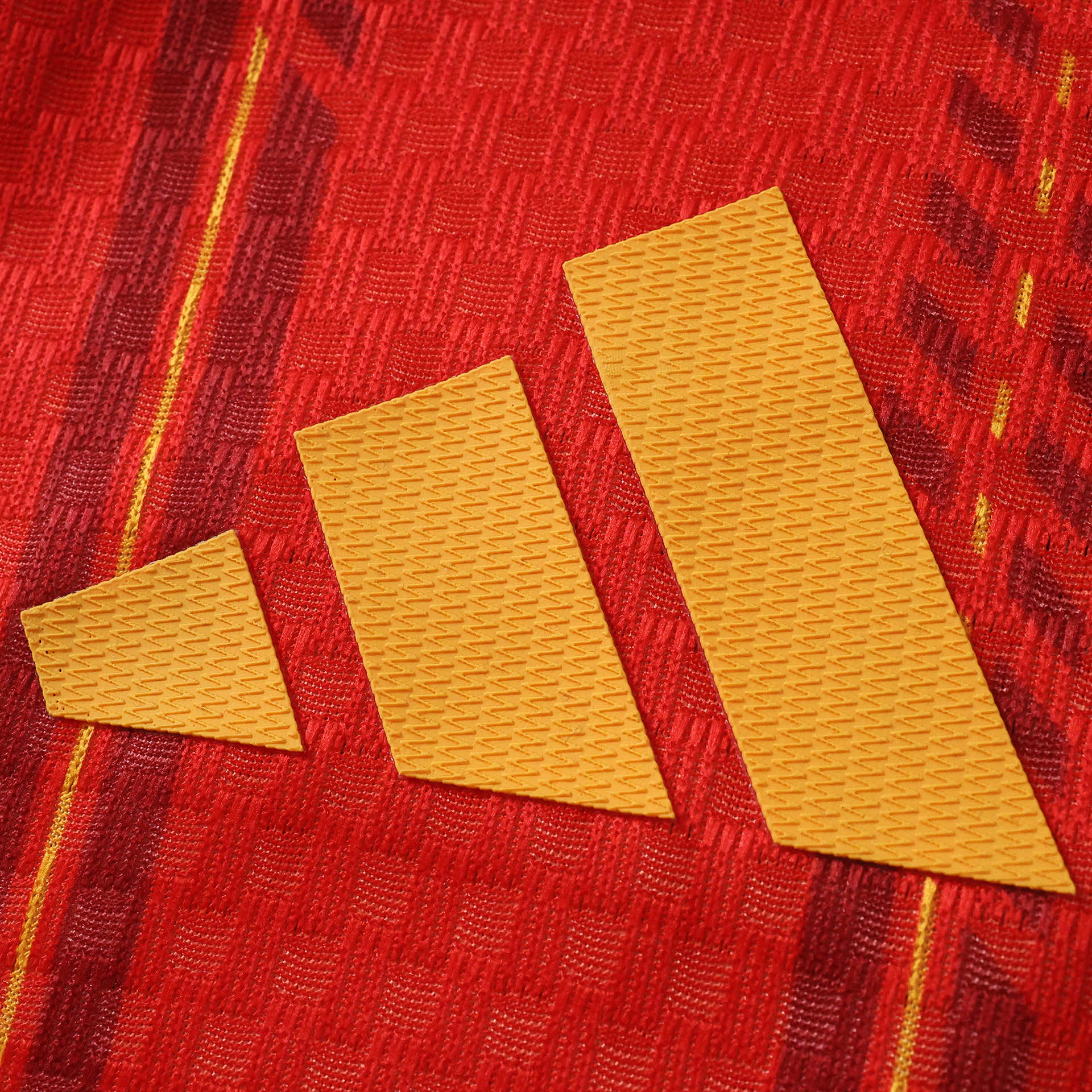 Embroidered Home 26/27 Player Edition Shirt - View 5