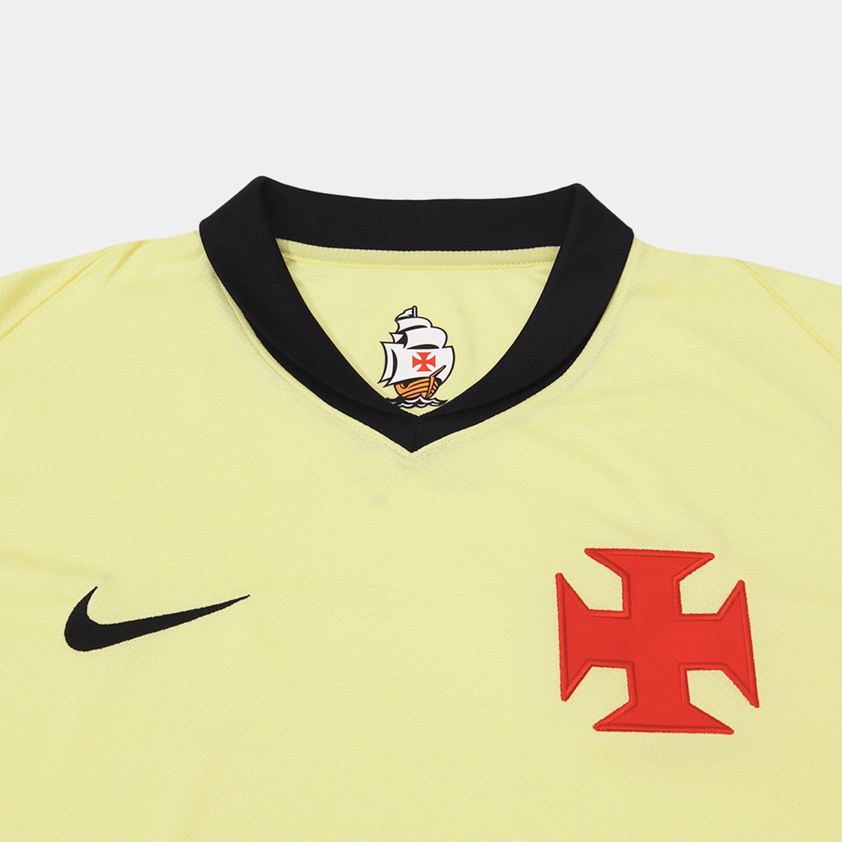Third 26/27 Men's Shirt - Front Detail