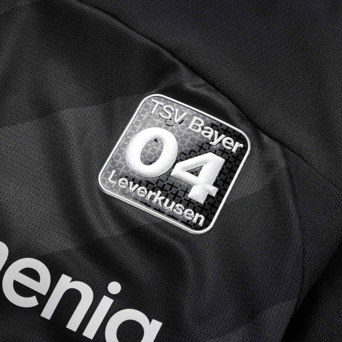 Fourth 26/27 Men's Shirt - Club Crest