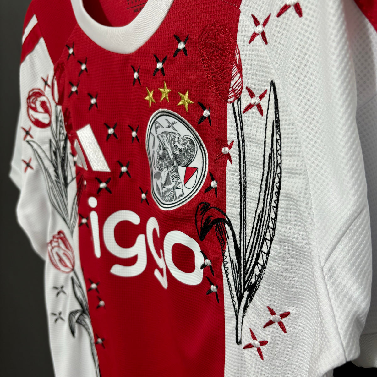 Embroidered Home 26/27 Men's Shirt - Club Crest
