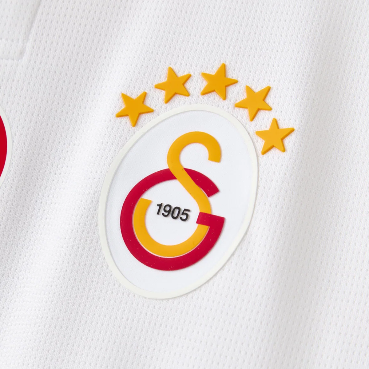 Away 26/27 Men’s Shirt - Crest Detail