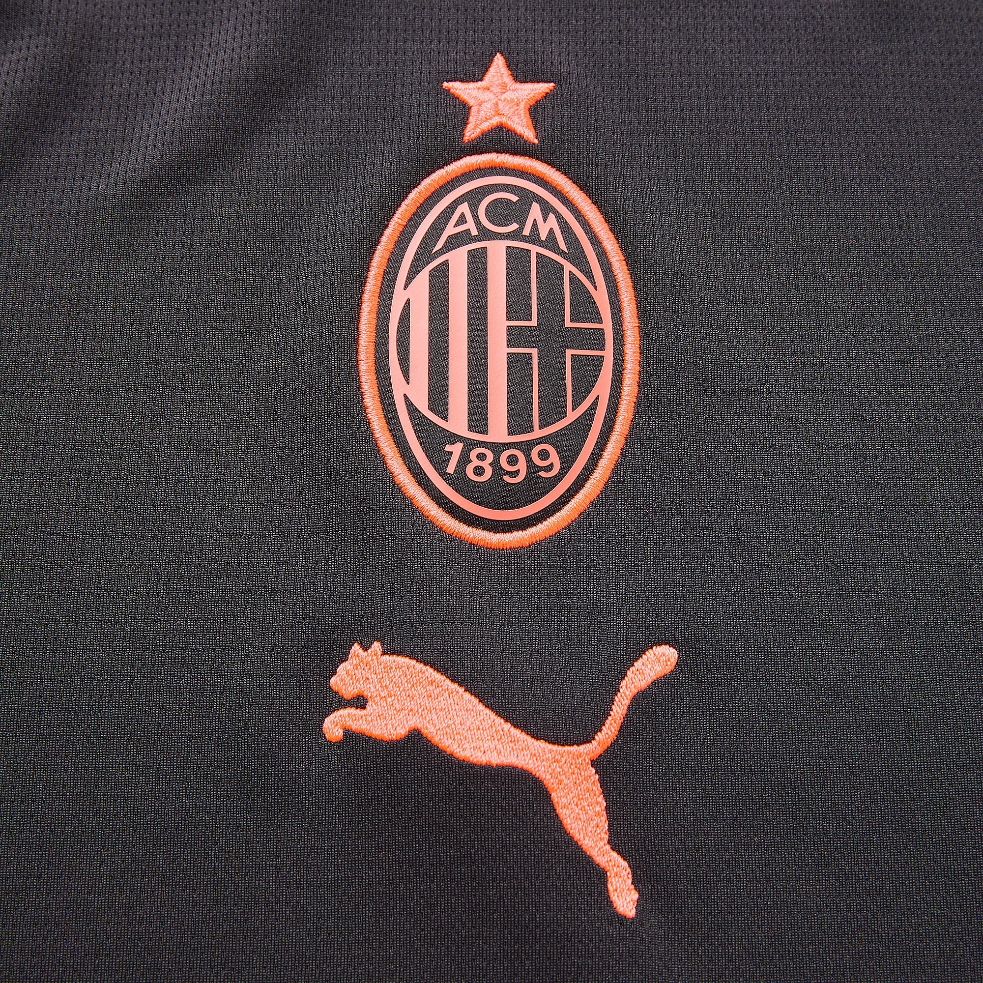 Third 26/27 Men's Shirt - Club Crest