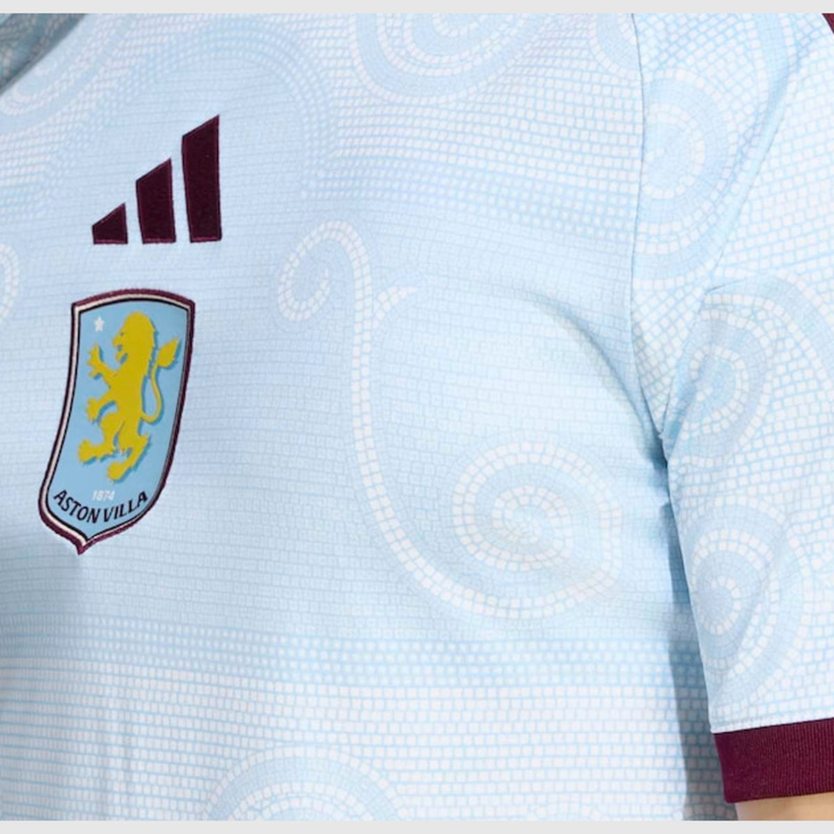 Third 26/27 Men's Shirt - Club Crest