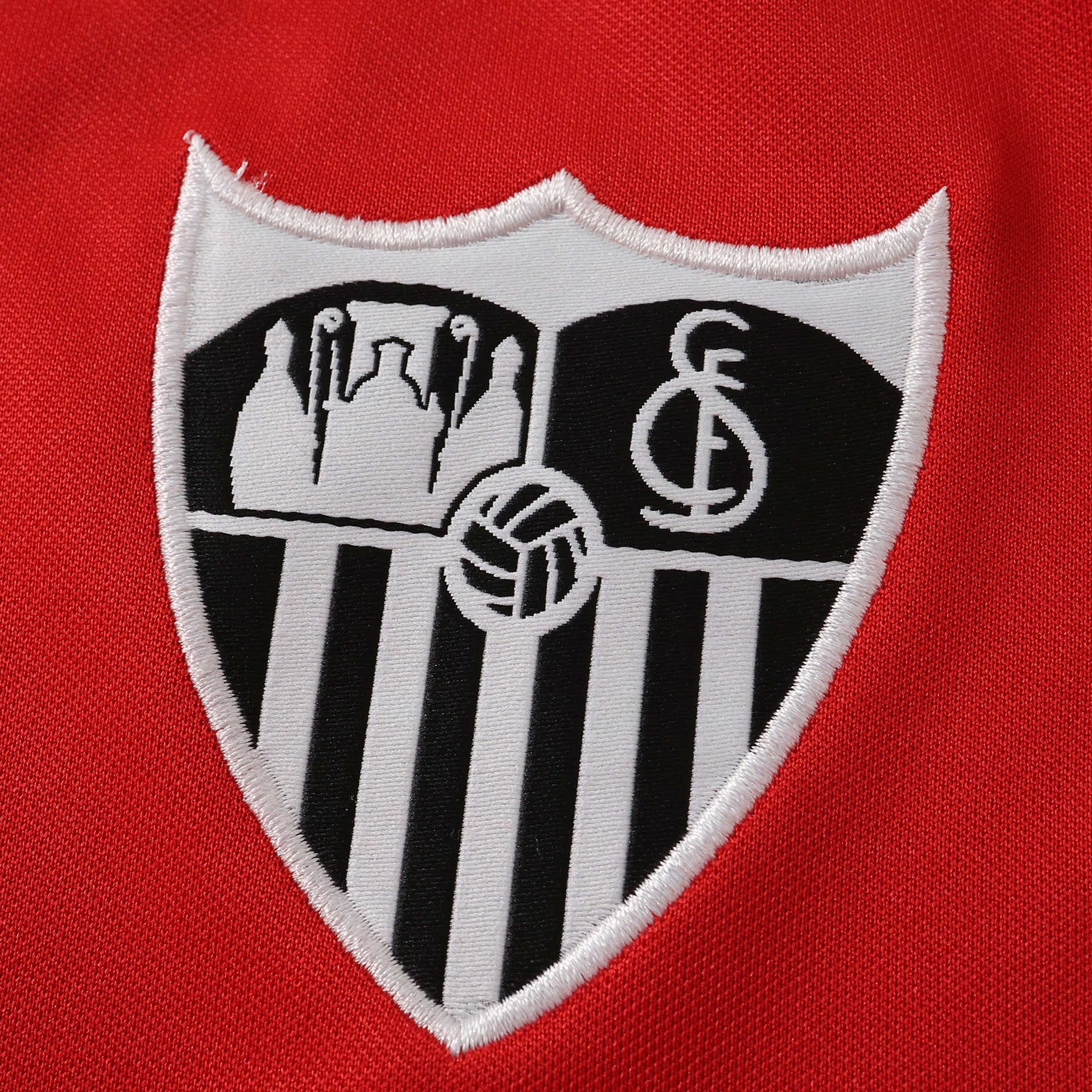Home 26/27 Men's Shirt - Club Crest