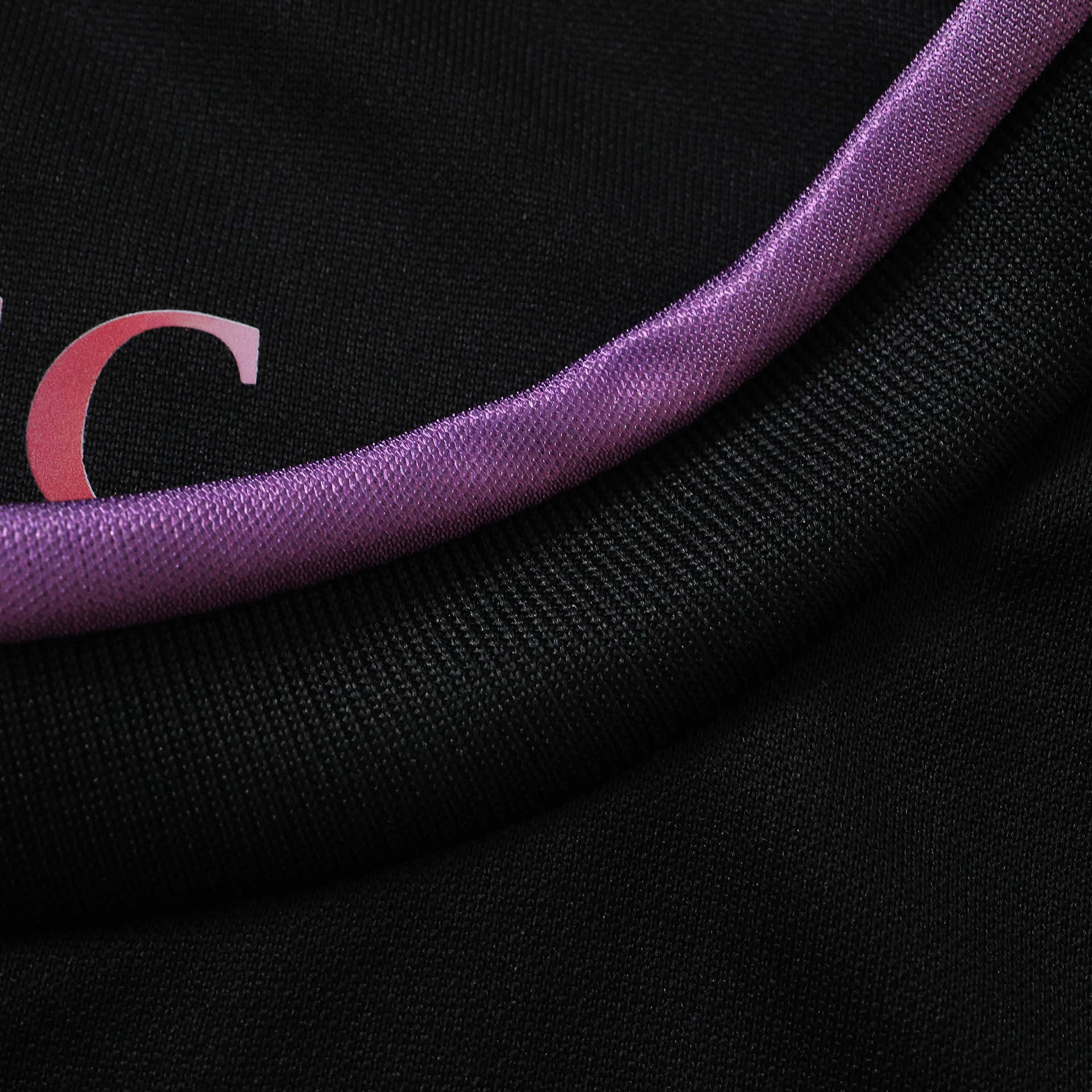 Third 26/27 Men's Shirt - Collar Detail