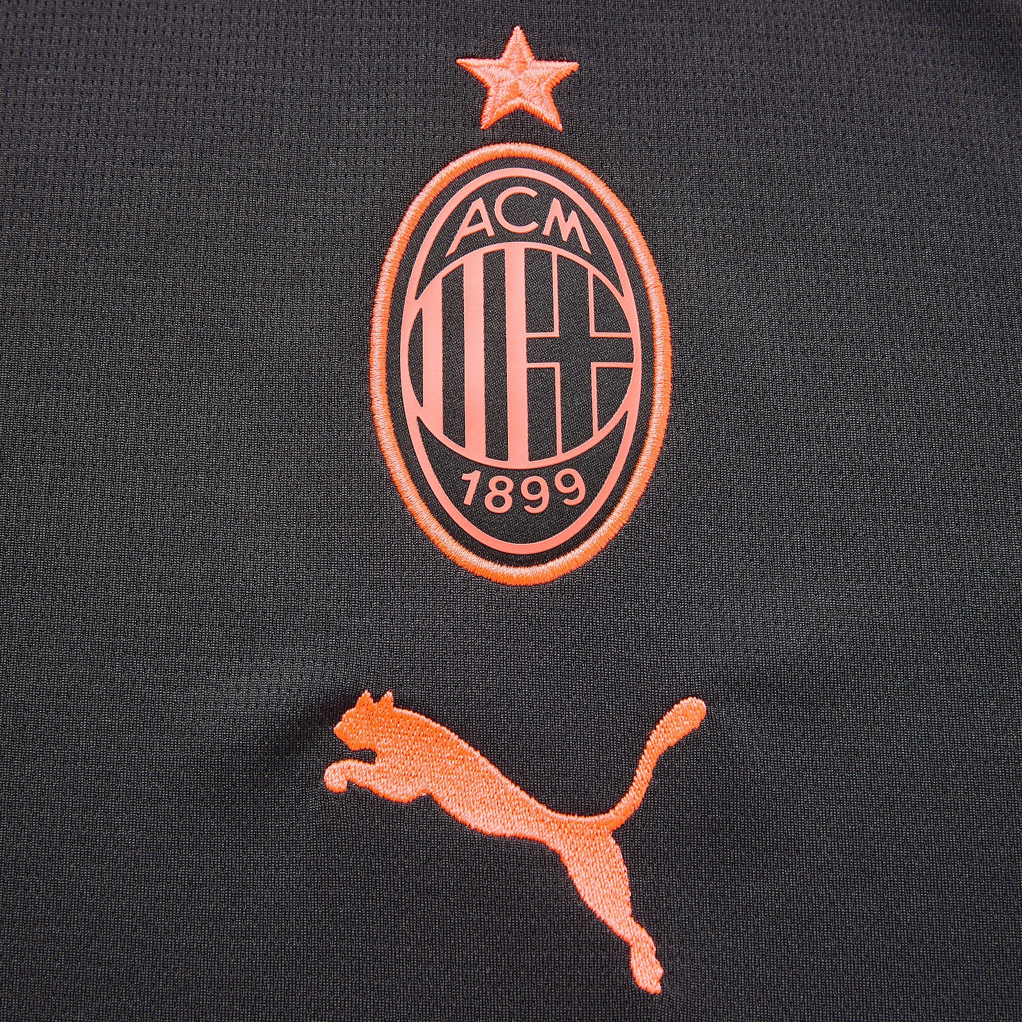 Third 26/27 Men's Long Sleeve Shirt - Club Crest