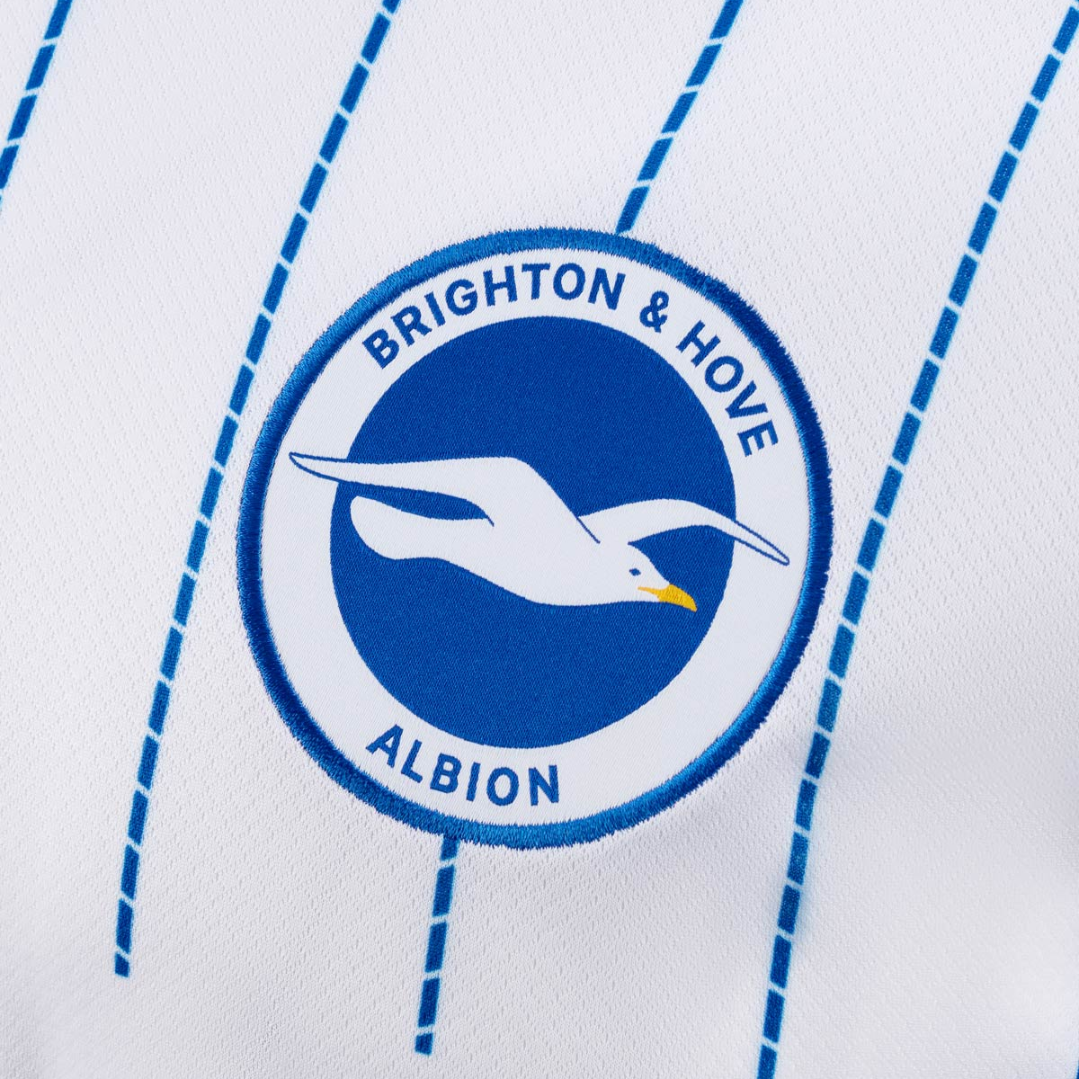 Away 26/27 Men's Shirt - Club Crest