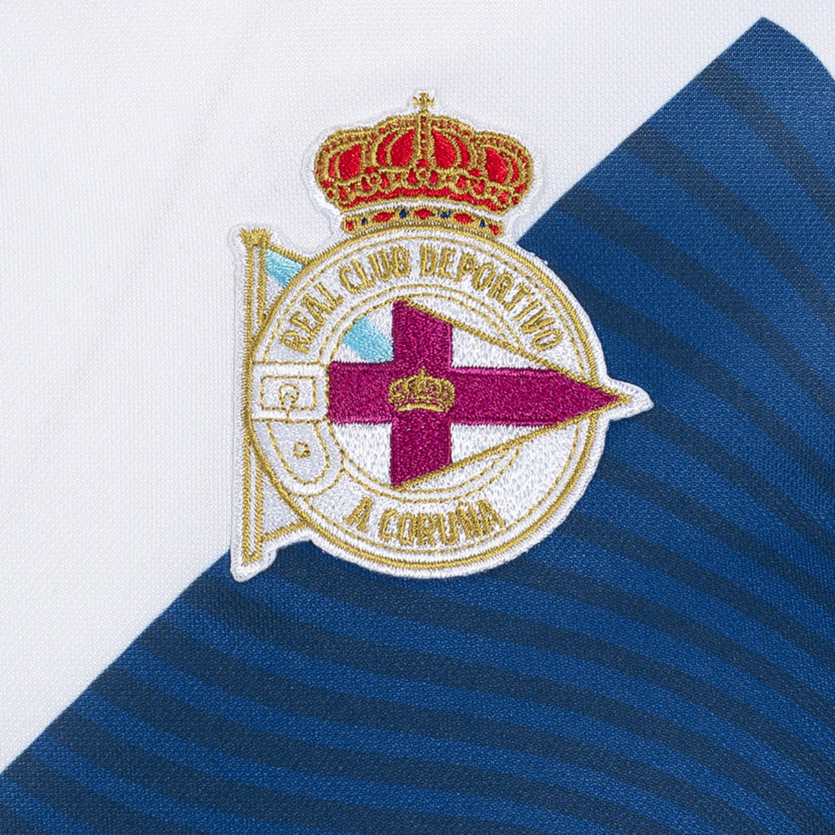 Third 26/27 Men's Shirt - Club Crest