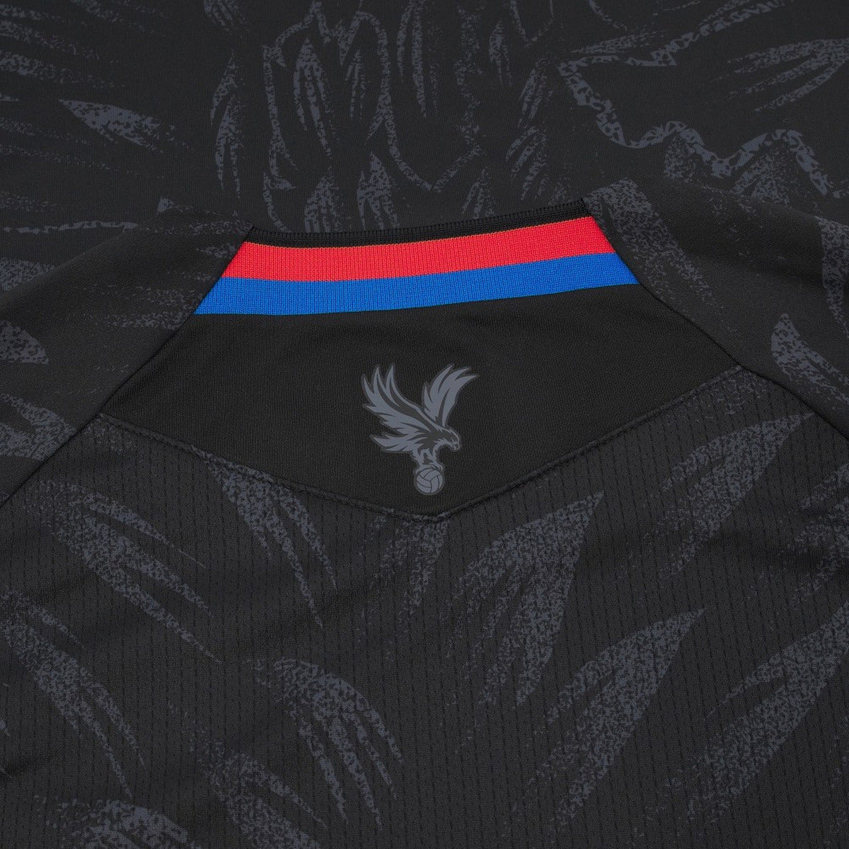 Away 26/27 Men’s Shirt - Collar Detail