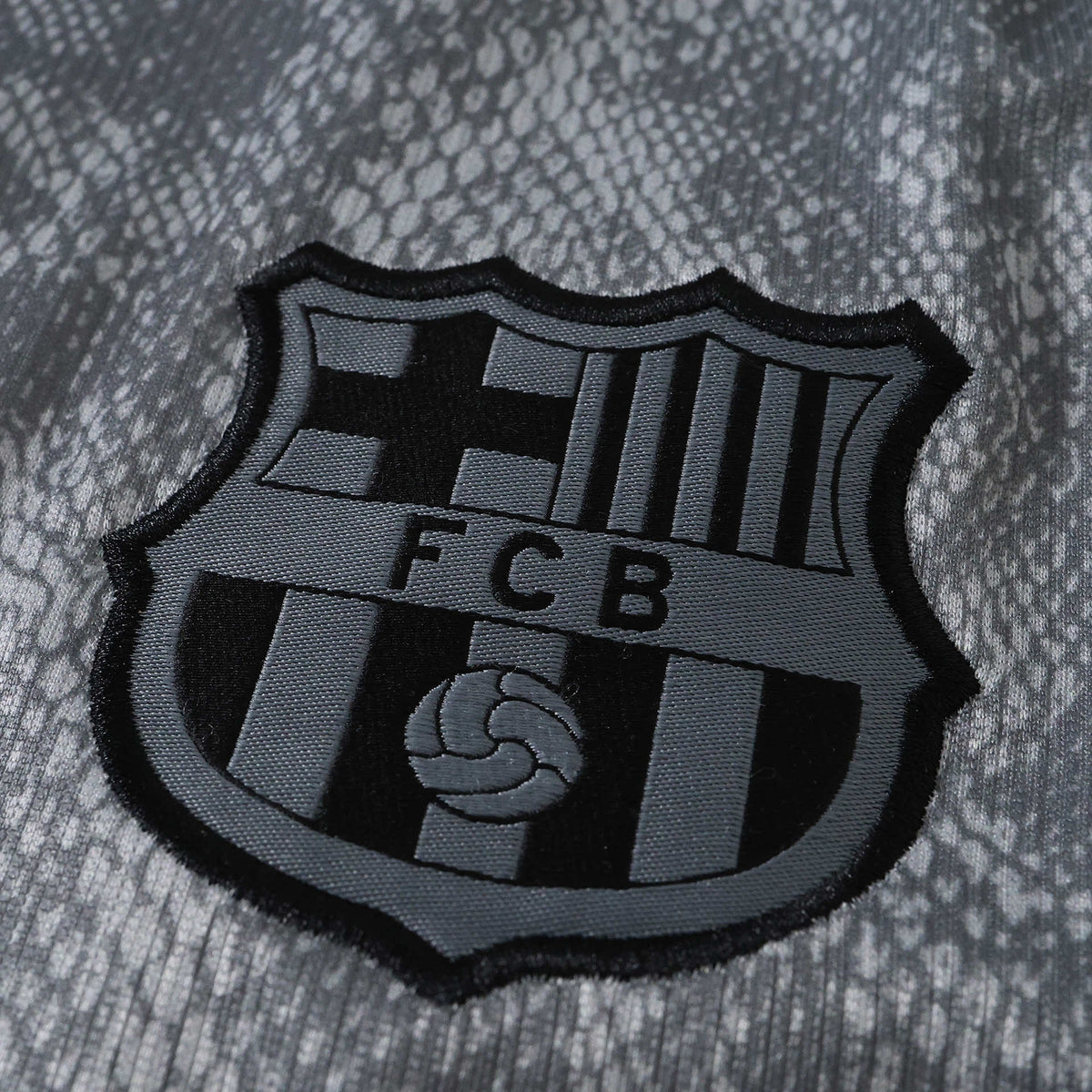 Goalkeeper 2 26/27 Shirt - Club Crest