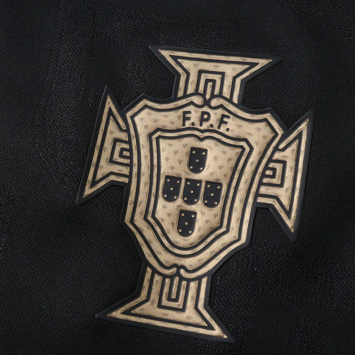 SE 25/26 Player Edition Shirt - Crest Detail
