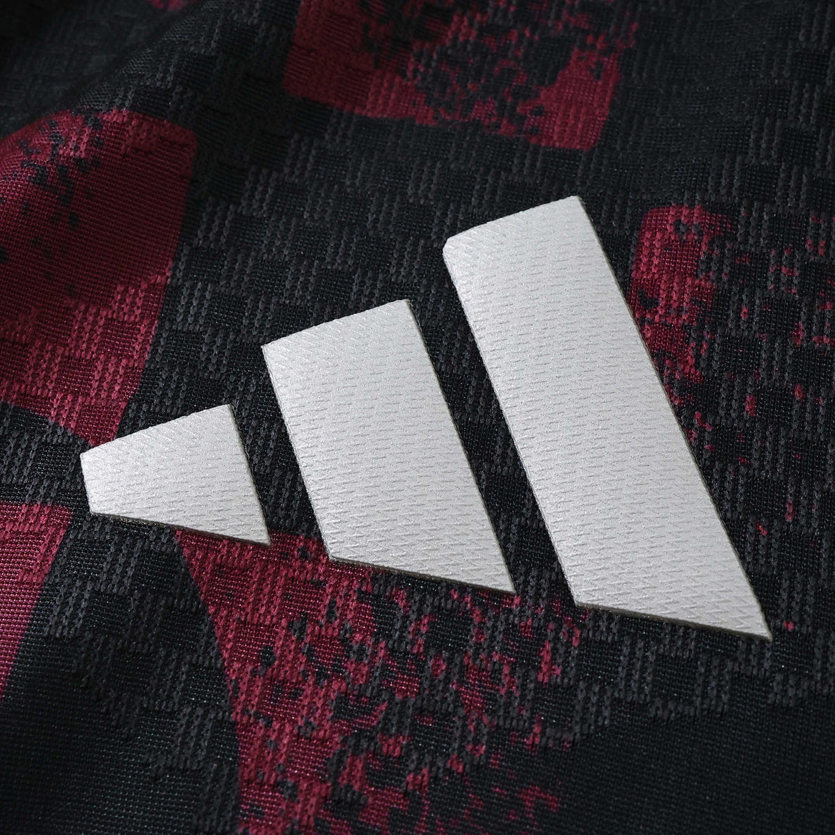 Third 26/27 Player Edition Shirt - Detail