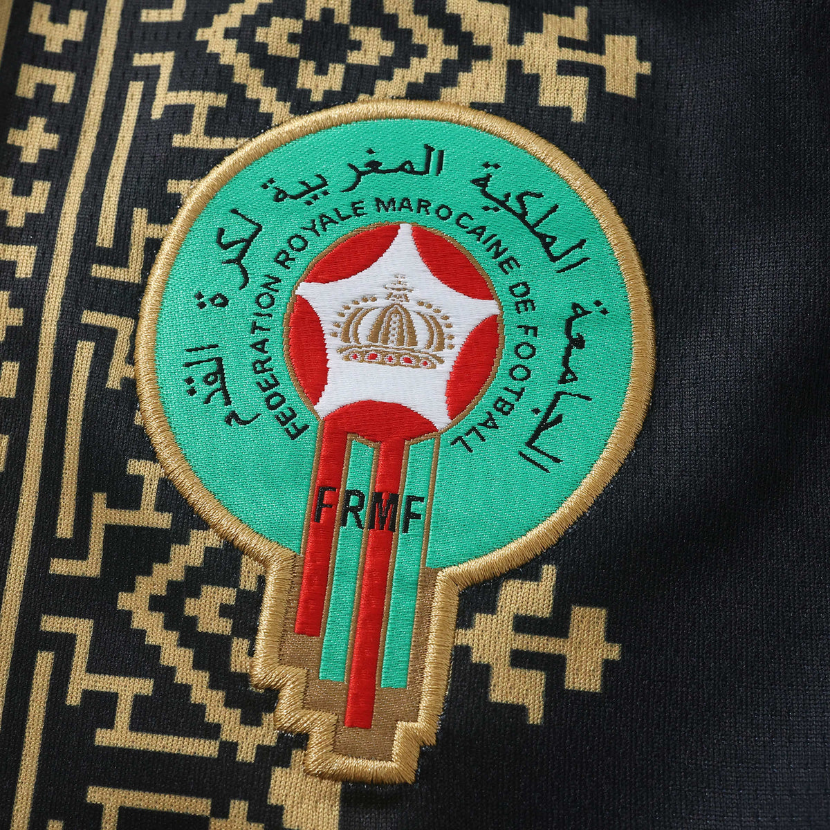 Special Edition 26/27 Men’s Shirt - Crest Detail