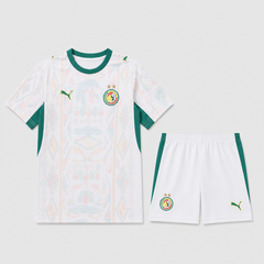 Home 26/27 Kids Shirt Kit - Front