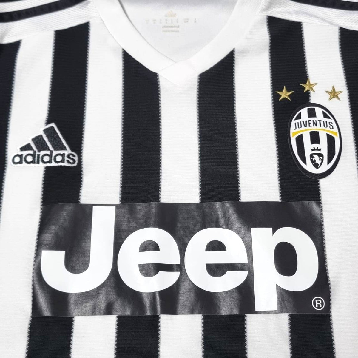 Retro Home 2015/16 Shirt - Front Detail