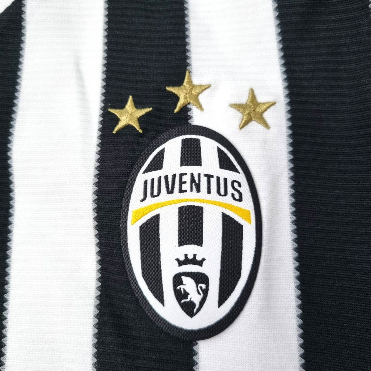 Retro Home 2015/16 Shirt - Club Crest