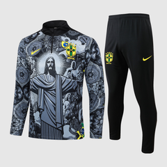 Half-Zip 24/25 Tracksuit Kit - Front
