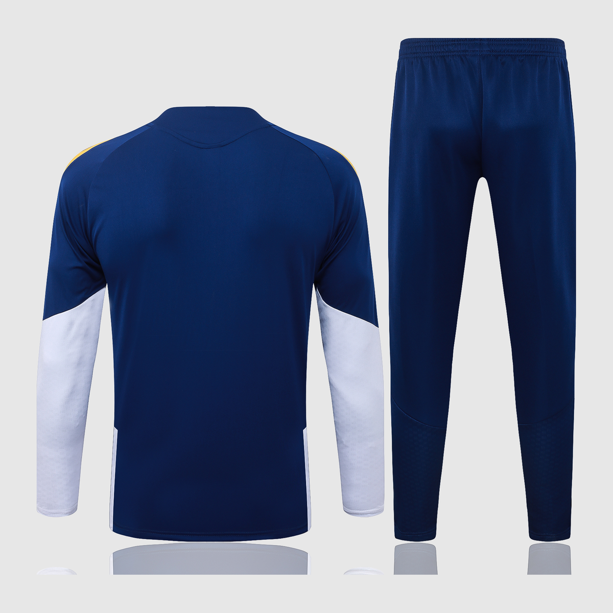Half-Zip 26/27 Tracksuit Kit - Back