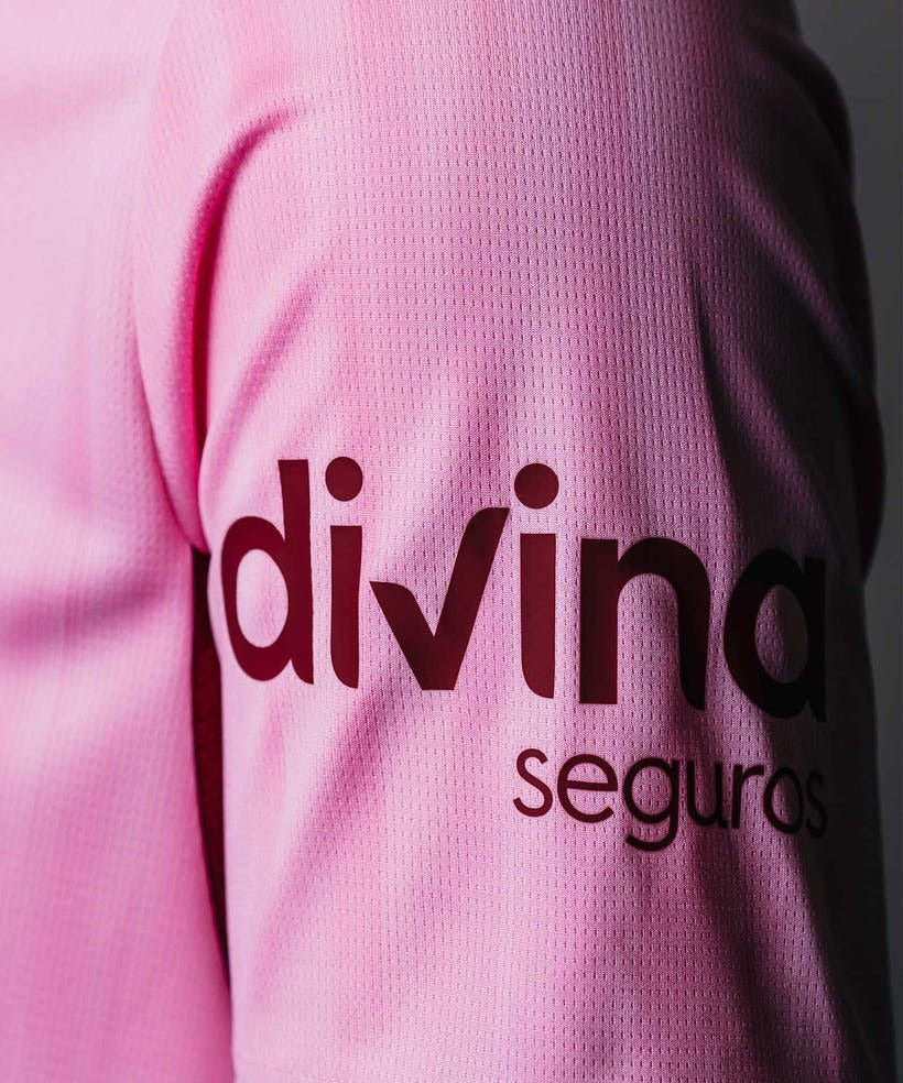 Third 26/27 Men's Shirt - Side Detail