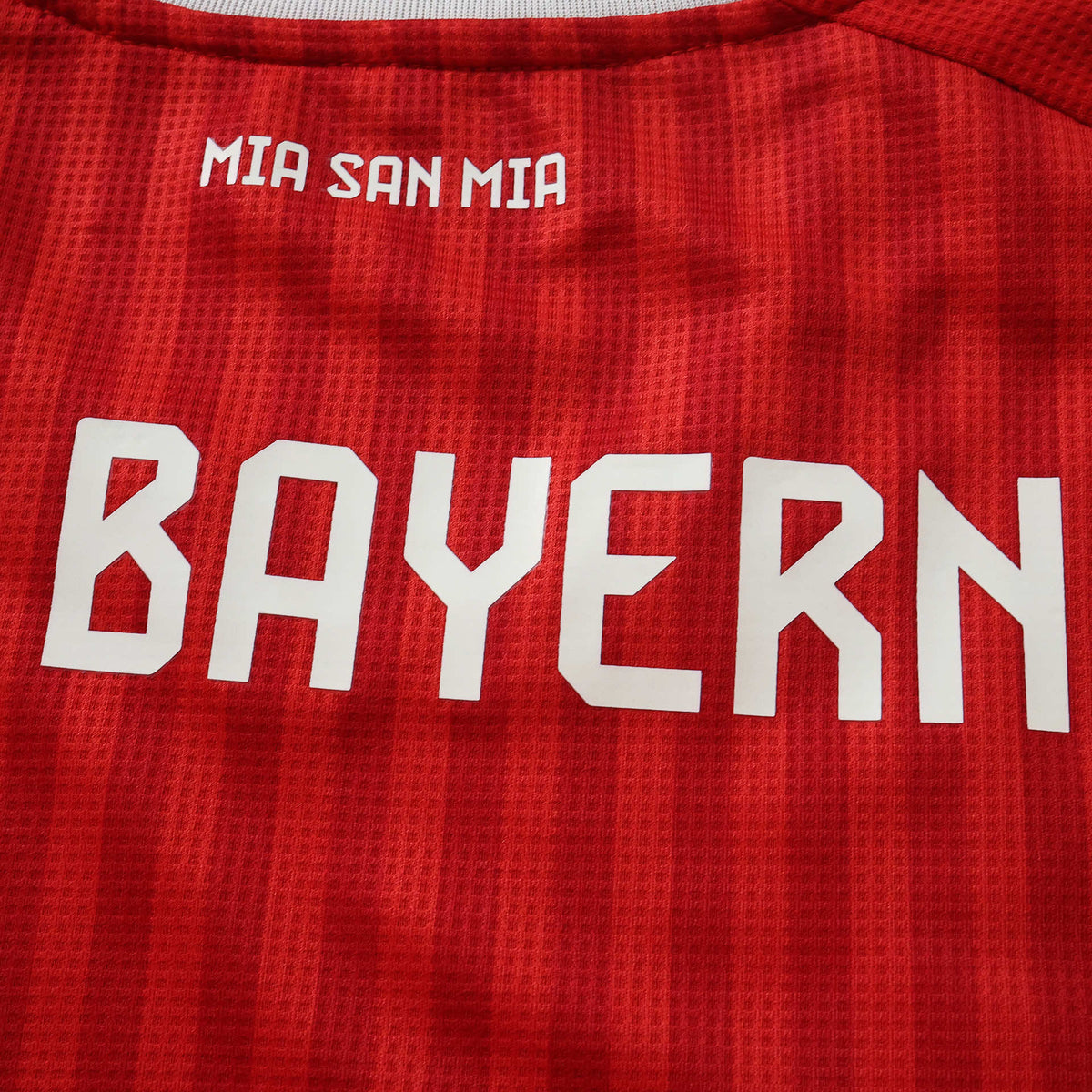 Home 26/27 Kids Long Sleeve Shirt Kit - Back Detail