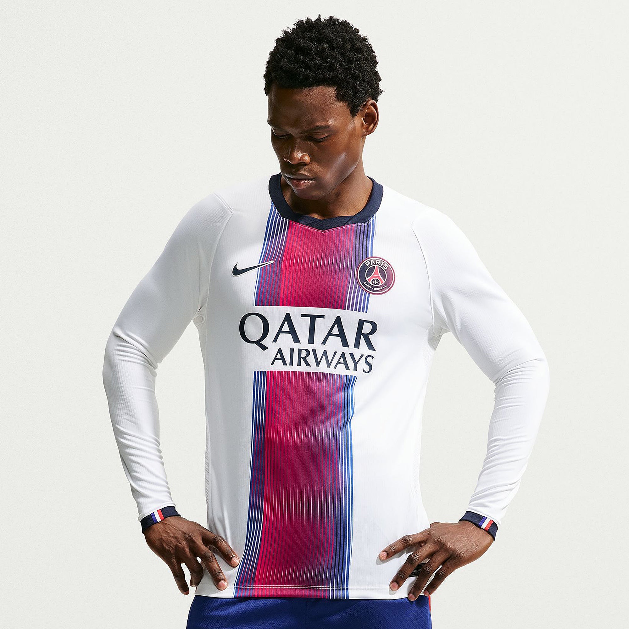 Away 26/27 Men's Long Sleeve Shirt - Model Front