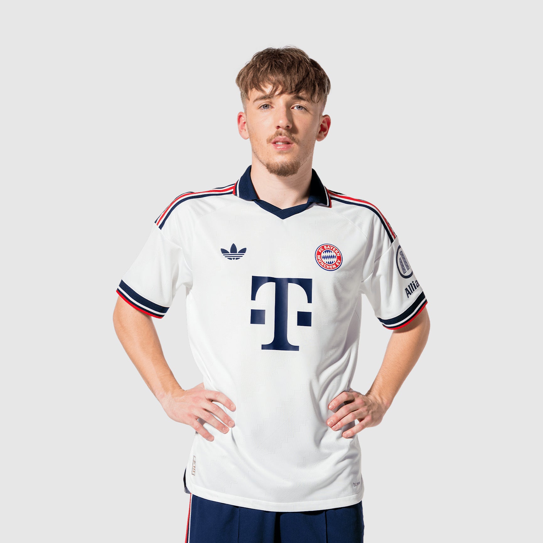 Away 26/27 Player Edition Shirt - Model Front