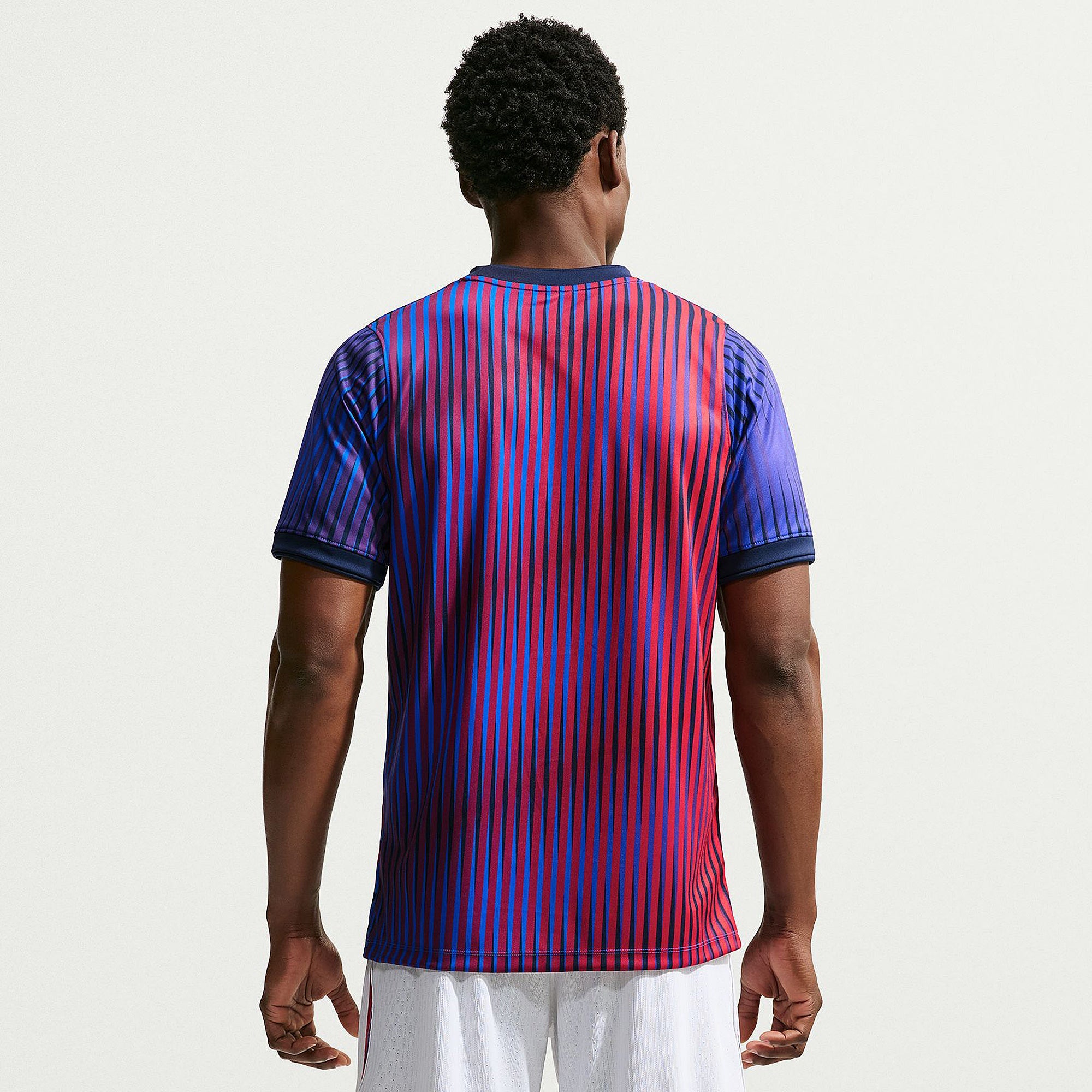 Pre-Match Away 26/27 Shirt - Model Back