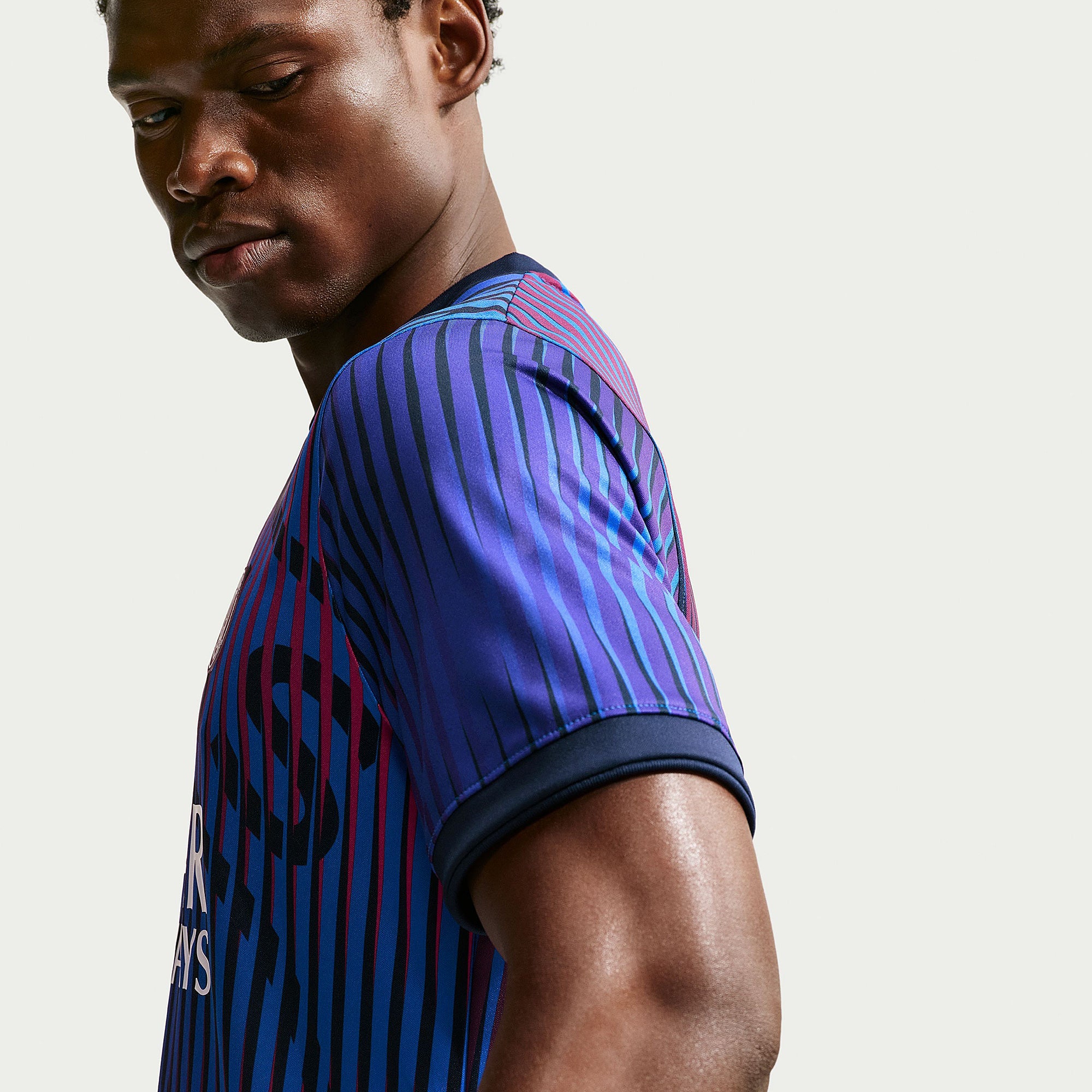 Pre-Match Away 26/27 Shirt - Sleeve Detail
