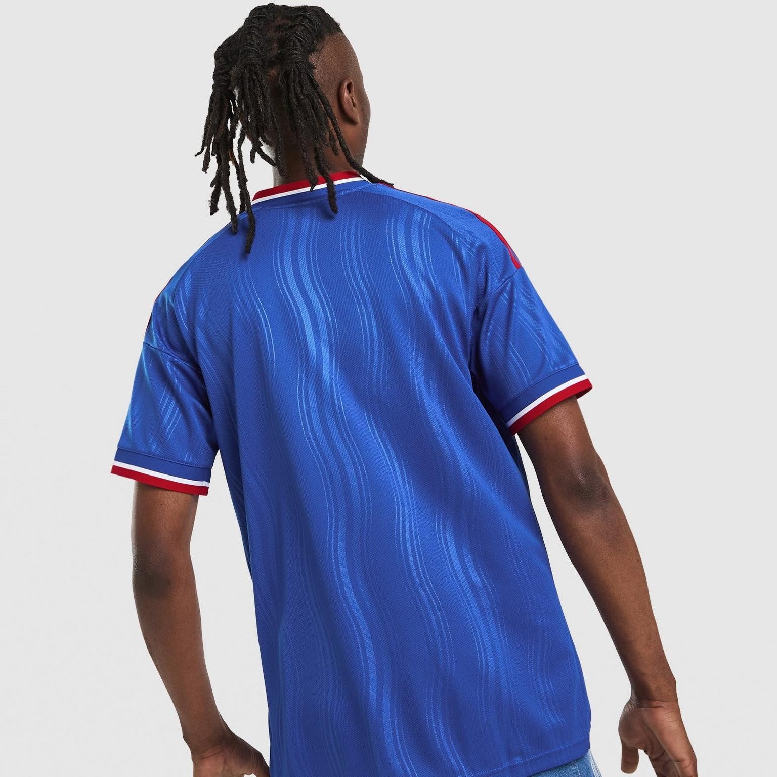 Away 26/27 Men's Shirt - Model Back