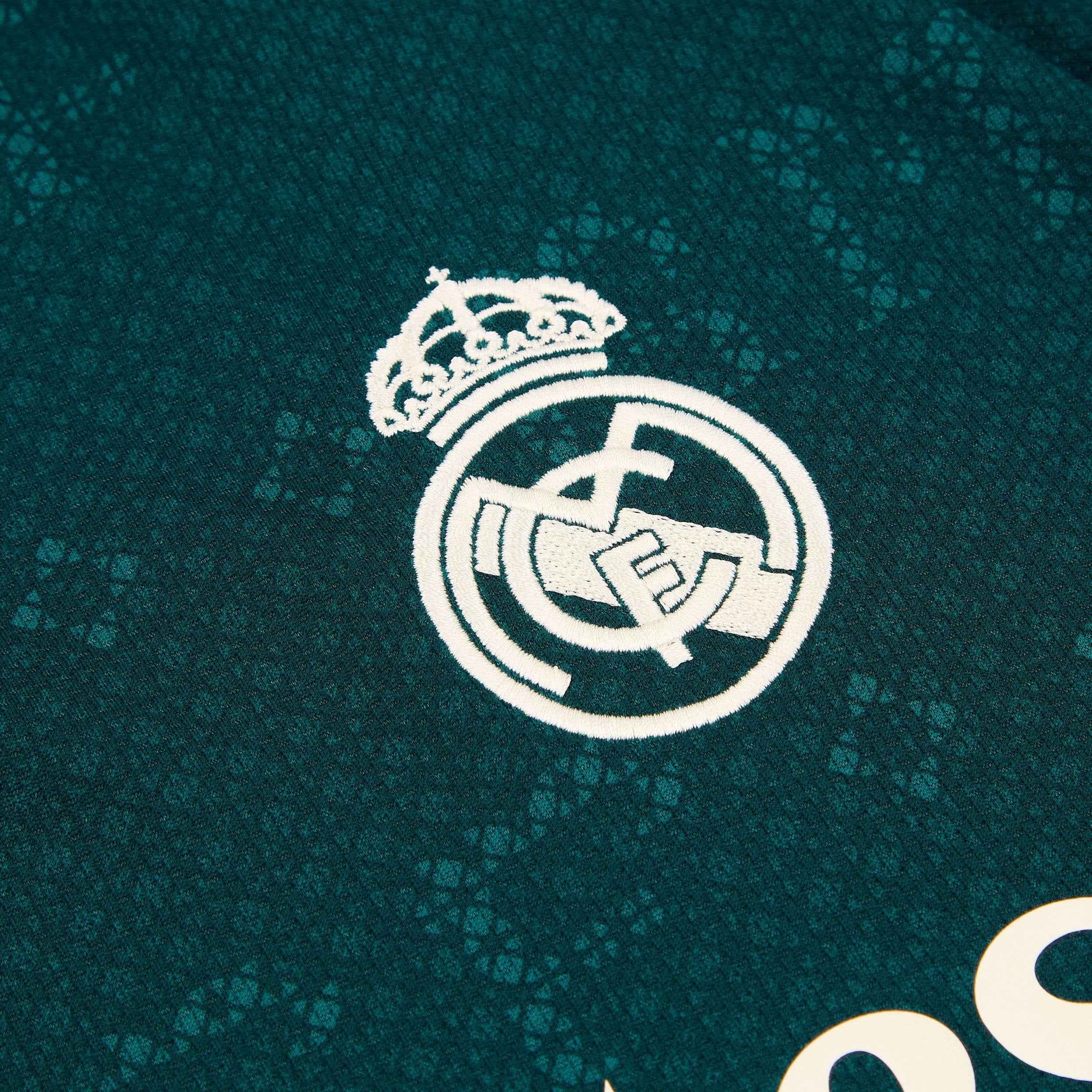Away 26/27 Men's Shirt Long Sleeve - Club Crest