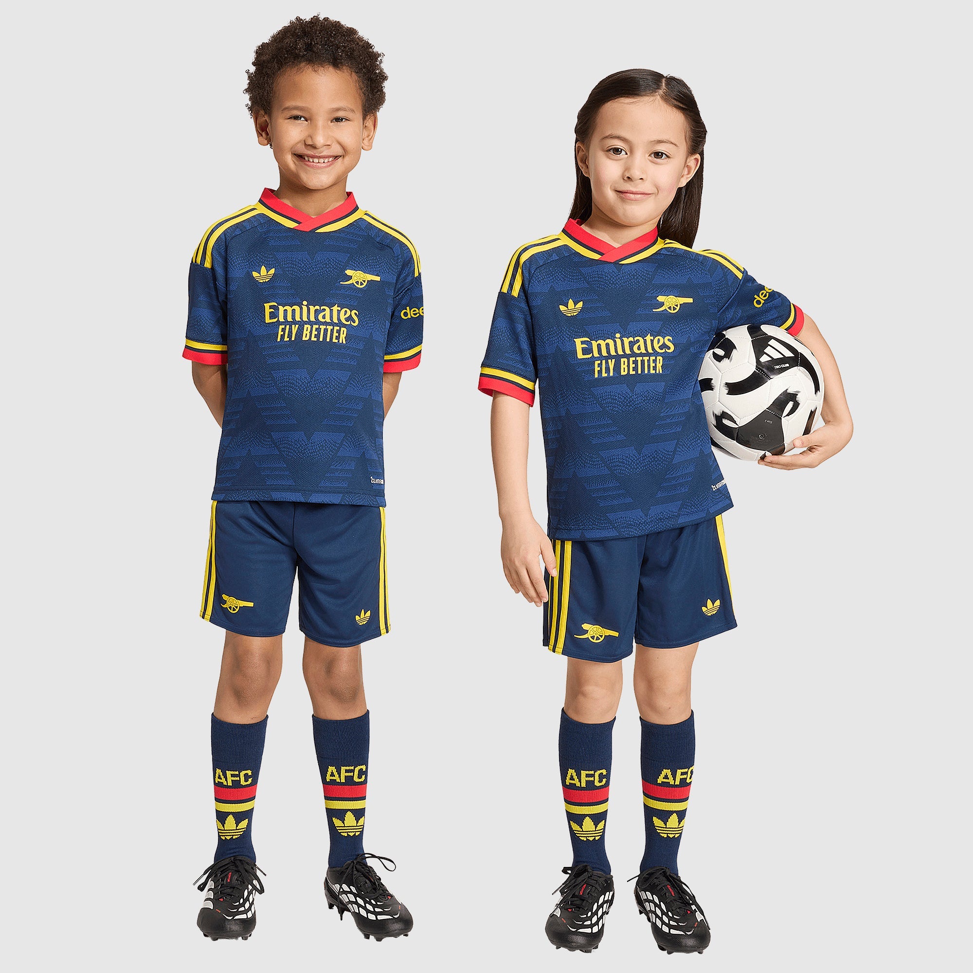 Away 26/27 Kids Shirt Kit - Model Full