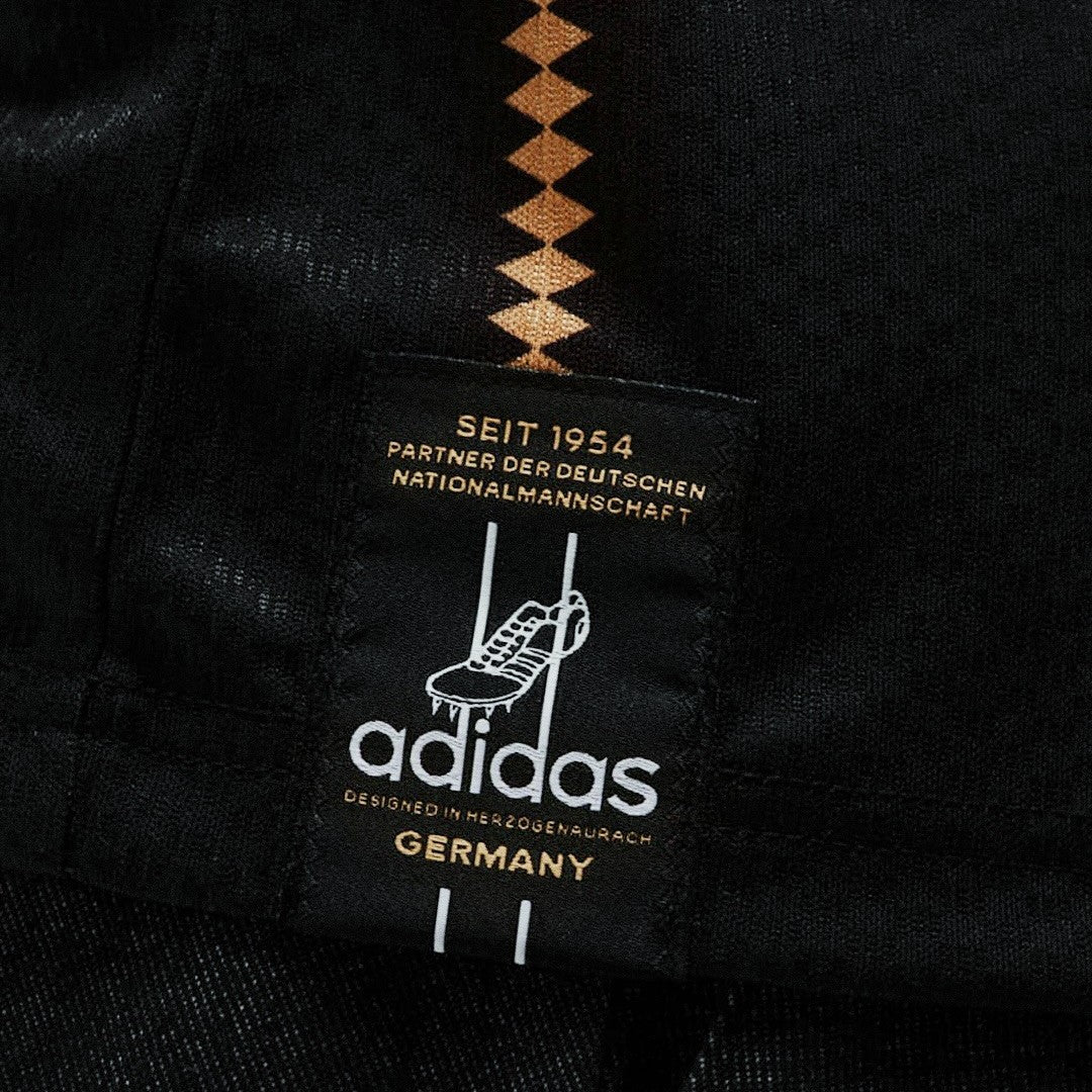 Third 26/27 Men's Long Sleeve Shirt - Detail