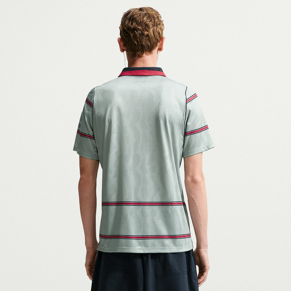 Third 26/27 Men's Shirt - Model Back