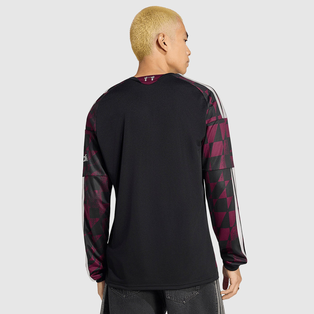 Third 26/27 Men's Long Sleeve Shirt - Model Back