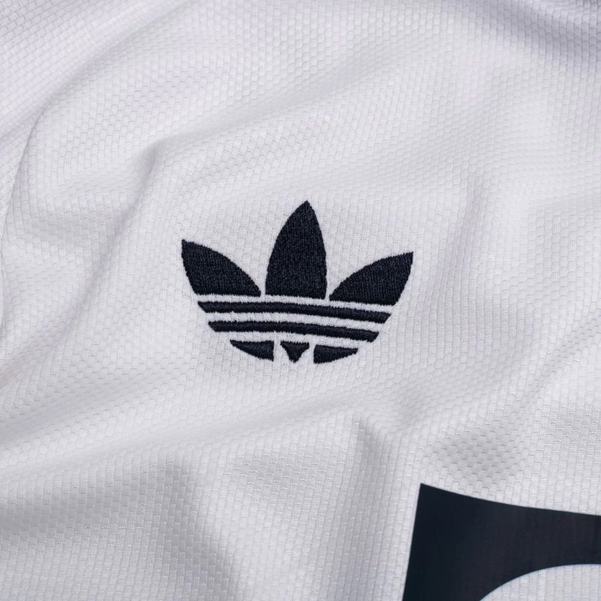 Away 26/27 Men's Shirt - Brand Logo