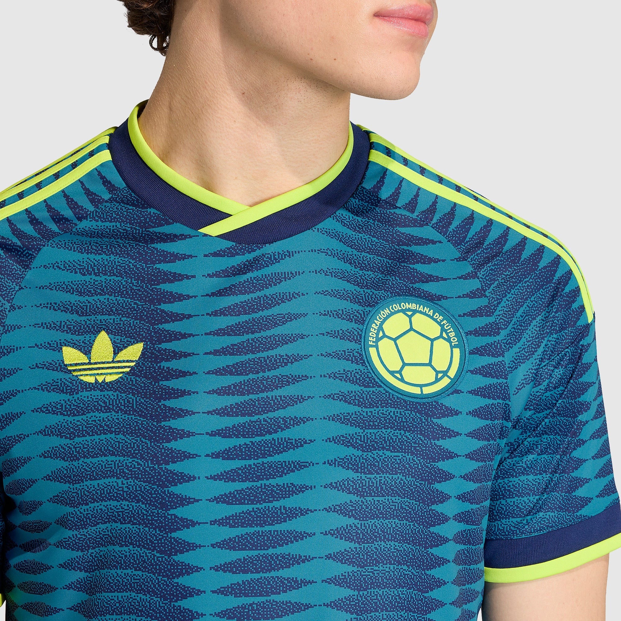 Away 26/27 Men's Shirt - Club Crest
