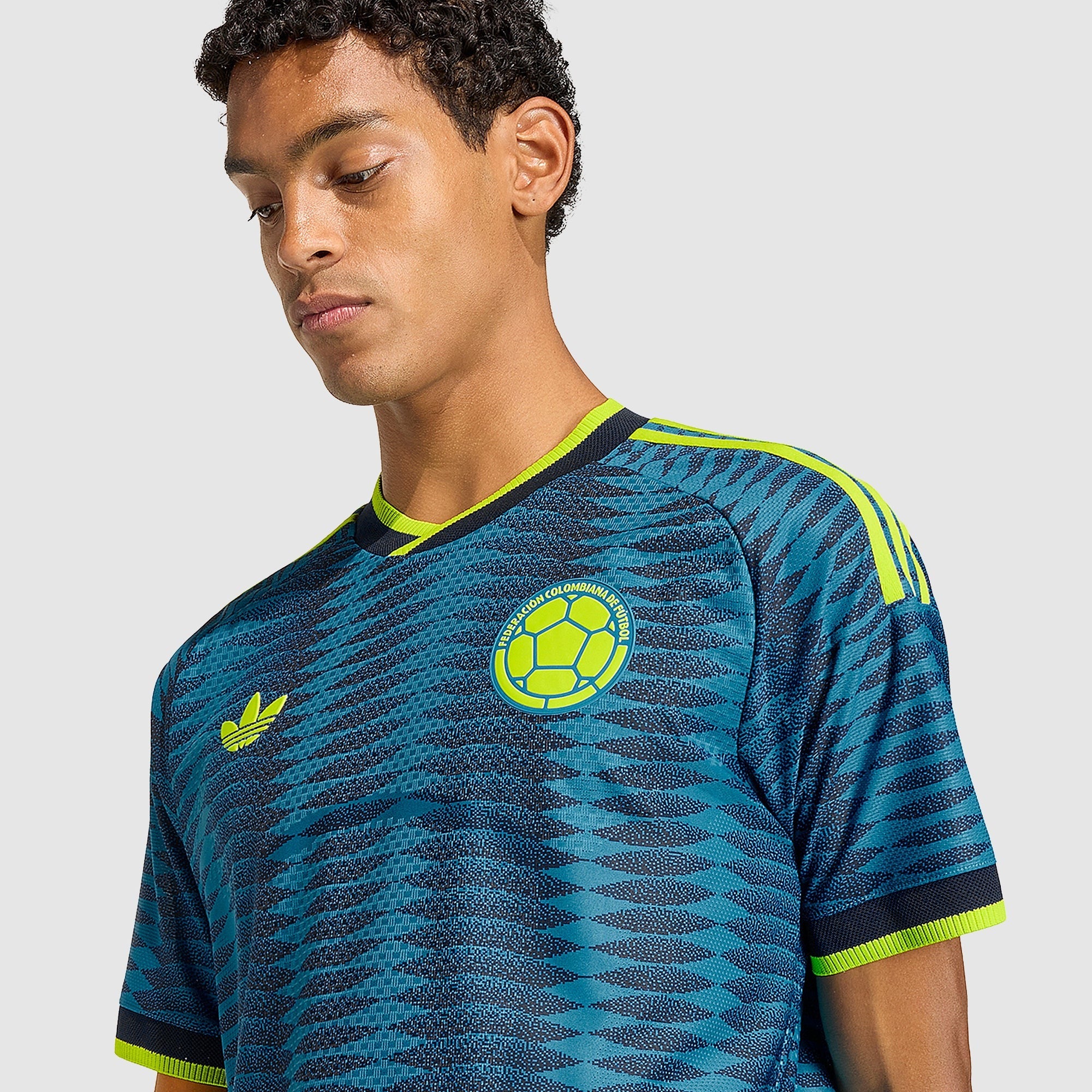 Away 26/27 Player Edition Shirt - Club Crest